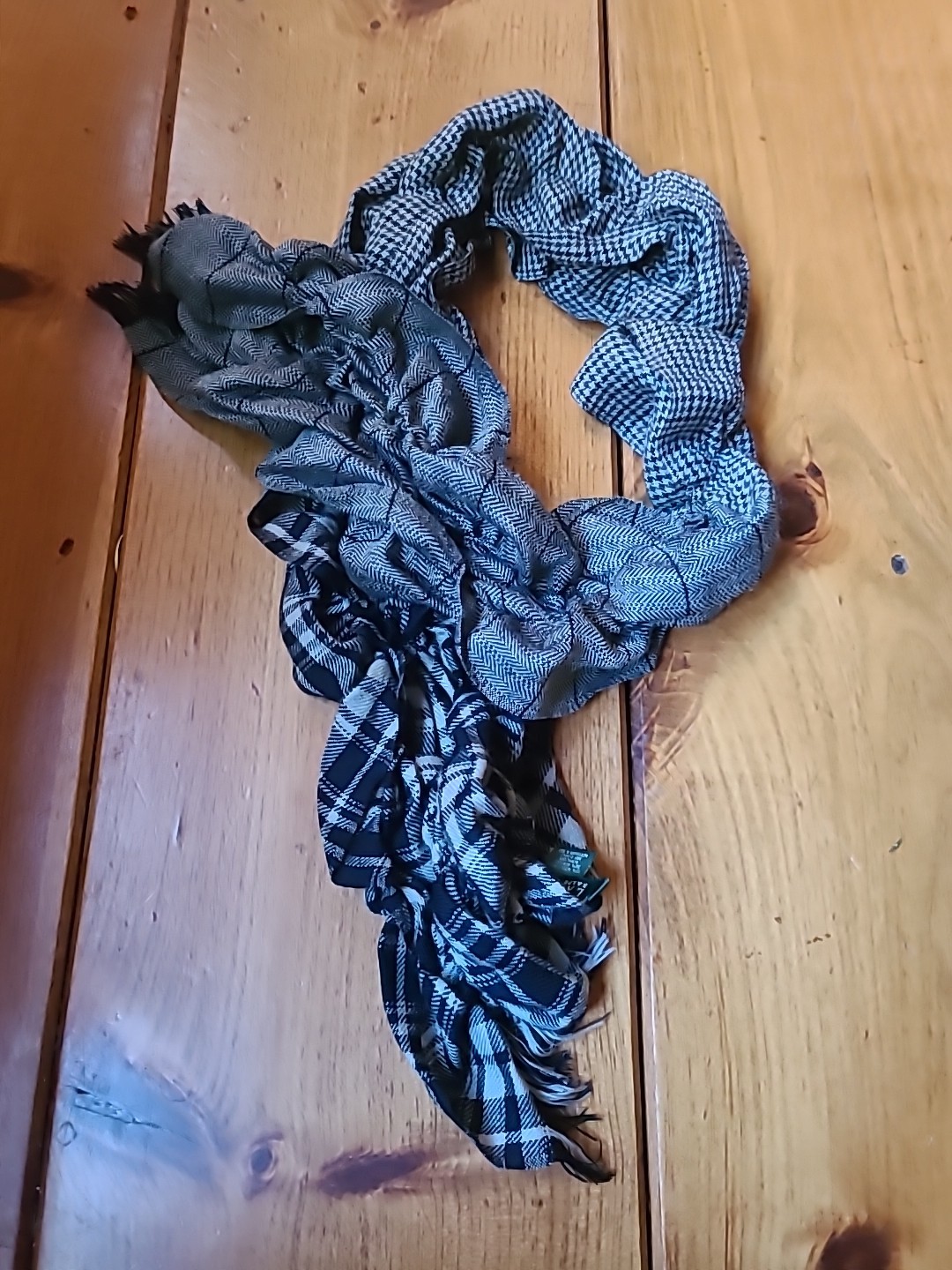 Ralph Lauren Lauren Patchwork Plaid Scrunchy Scar… - image 2