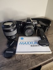 Minolta MAXXUM 7000i 35mm SLR Film Camera W/35-70mm  70-210mm Lenses