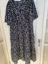 Shein Curve Ditsy Floral Maxi Dress -Size 3 XL In Excellent Used Condition