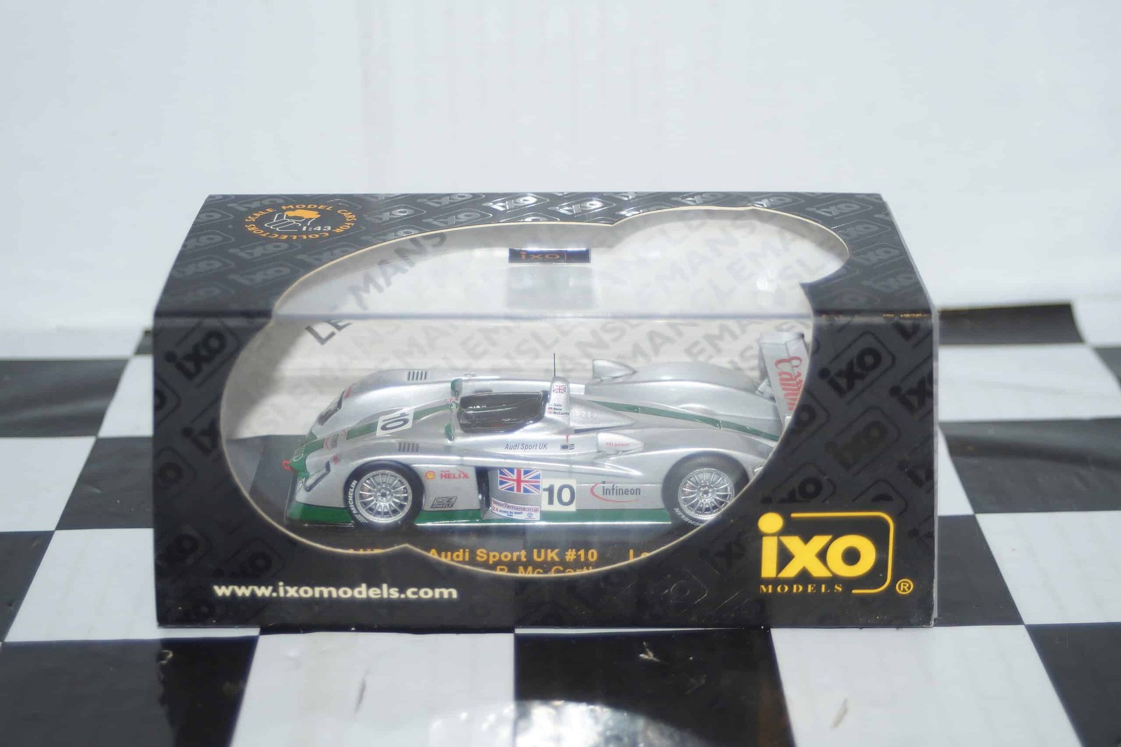 Ixo Audi R8 Audi Sport UK #10 Le Mans 2003 F.Biela 1:43 LMM051