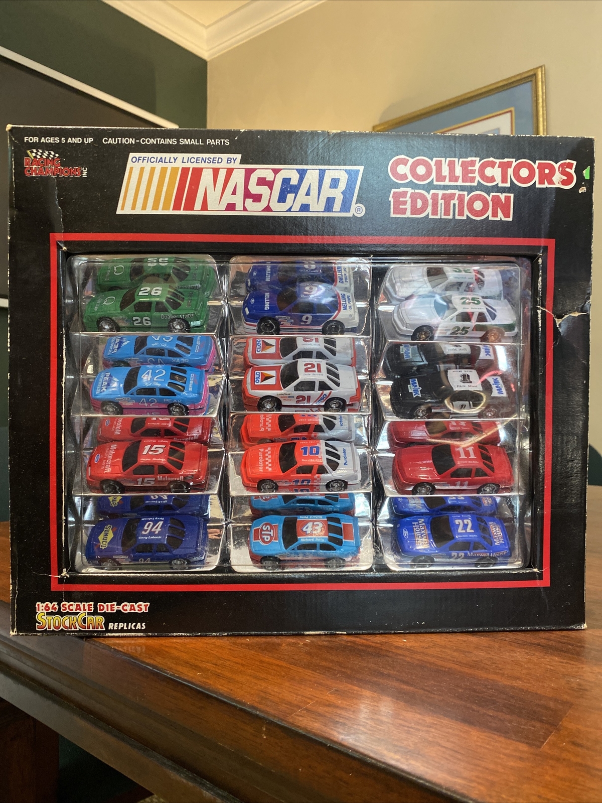 Foto 1 di 5