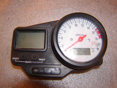 Yamaha YZF R6 600 Baujahr 1999/2000 Armaturen Cockpit