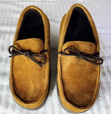 Mens Moccasin M 9-10 Memory Foam, Microsuede In Chestnut By Bee  Willow