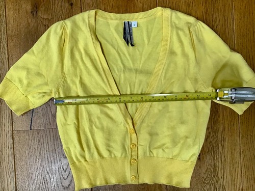 NEW NEW LOOK SIZE 6 YELLOW CROPPED SHORT SLEEVE CARDIGAN RRP £15.99 BARGAIN! - Picture 3 of 5