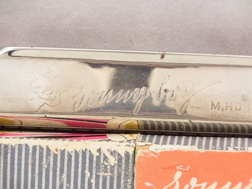 M.Hohner Sonny Boy Harmonica 60s J. Chrom Red Metal with Engraving - Picture 3 of 10