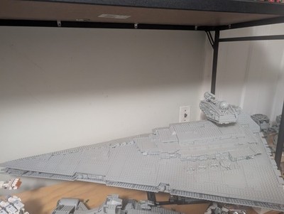 Lego Star Wars UCS Imperial Star Destroyer 75252 Very Good!