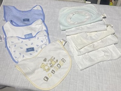 Restposten 9 Dribble Baby Jungen Lätzchen Paket von Next & gemischten Marken