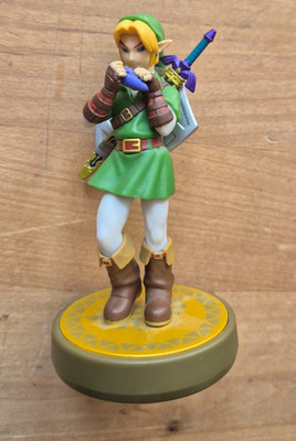Nintendo Amiibo Link Ocarina of Time Zelda Original Figur guter Zustand