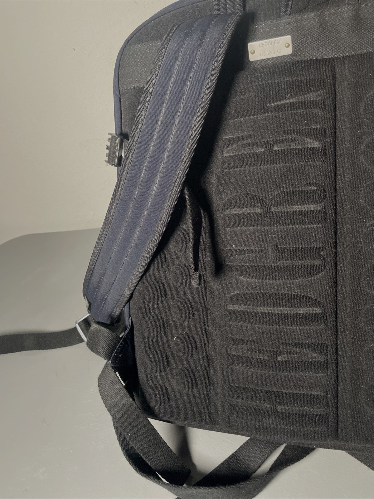 Hedgren Multi Pocket Drawstring Backpack - image 2