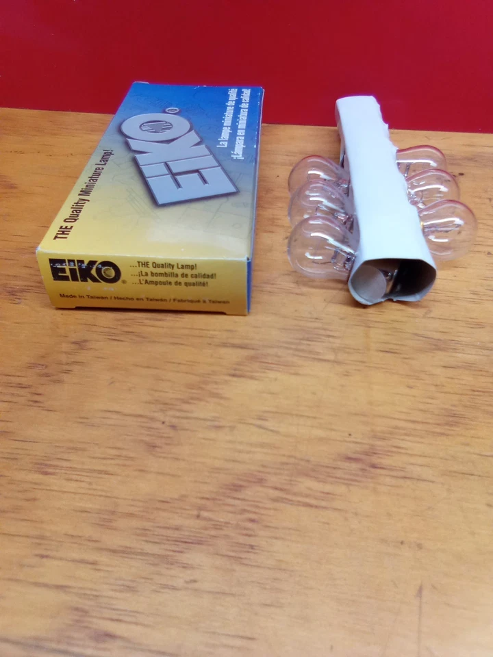 Lámpara miniatura Eiko 1142, paquete de 6, nuevo stock antiguo, envío gratuito Foto 3 de 4