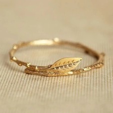 Leaf Ring 18K Gold Plated Alloy Jewelry Creative Elegant Design Statement Ring
