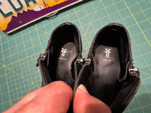 Frye Judith Leather Short Black 2 in. Heel Bootie Double Zip Side Womens Size 8 - Picture 8 of 9