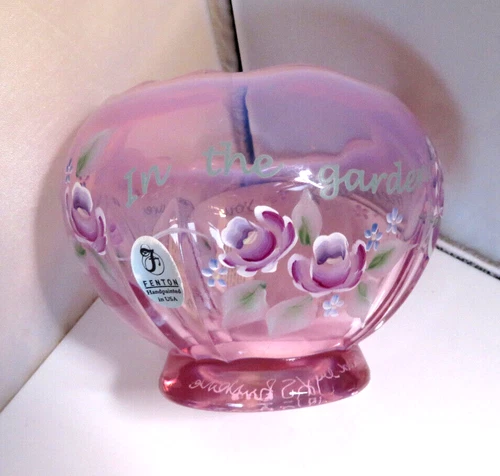 Fenton Pink Rose Style Bowl with Pink Roses Garden Friendship You are Rose Bowl
