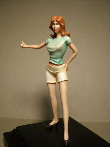 1/18 FIGURE GENDARME 1 VROOM UNPAINTED FOR AUTOART SCHUCO MINICHAMPS