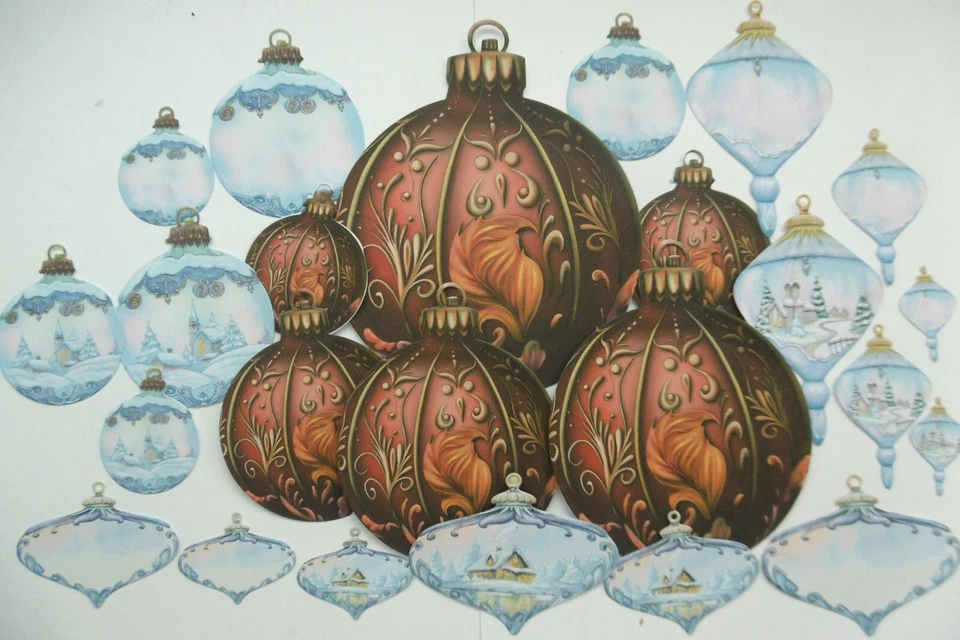 Two Red Robins*Die Cut*CHRISTMAS*BEAUTIFUL BAUBLES**Decorated*Card*Topper