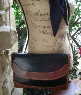 Brahmin VGC 2-Tone Finish Leather Shoulder Bag / Chain Crossbody / Clutch Purse