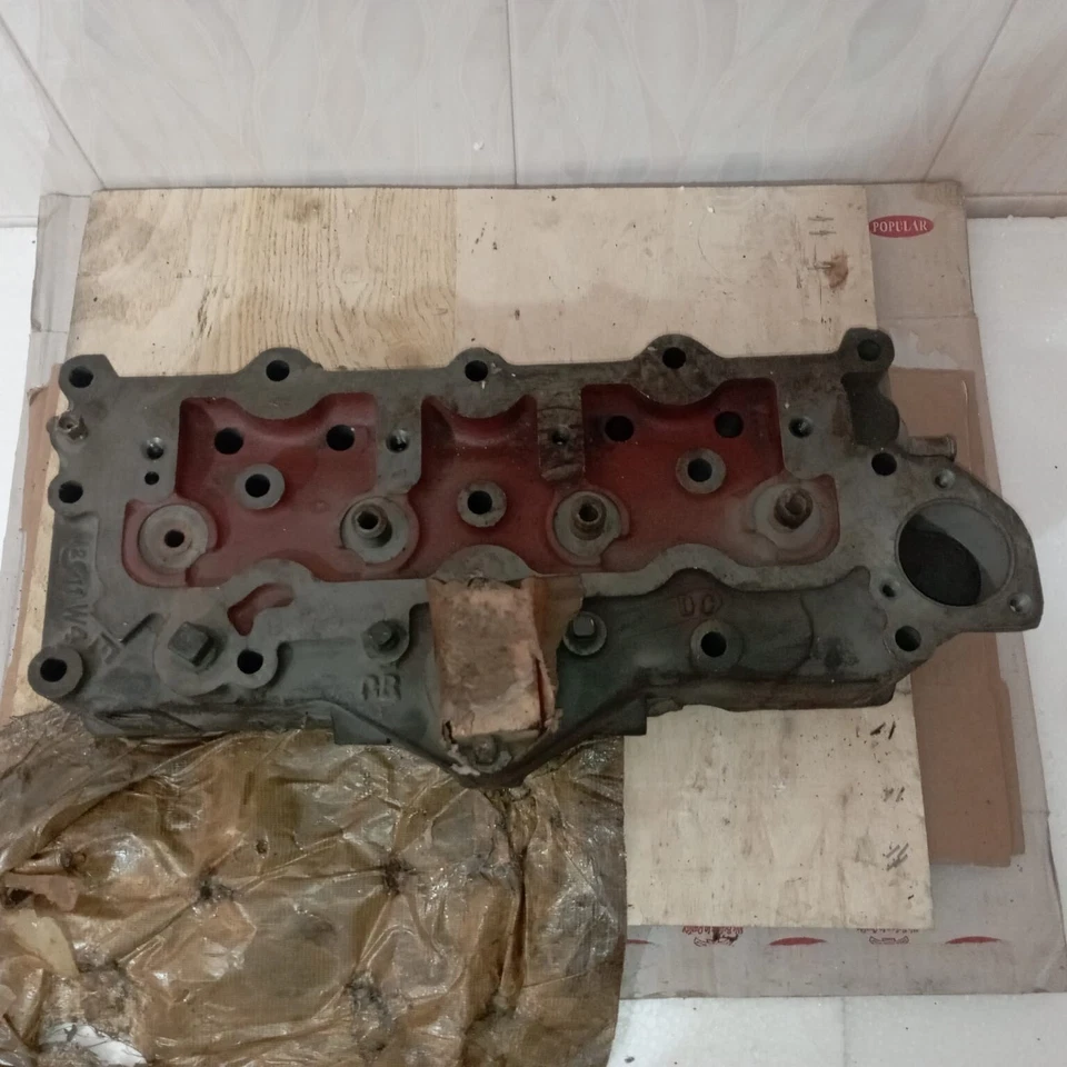 New Old Stock Willys F Head cylinder head for F134 Hurricane engine - Image 2 of 4