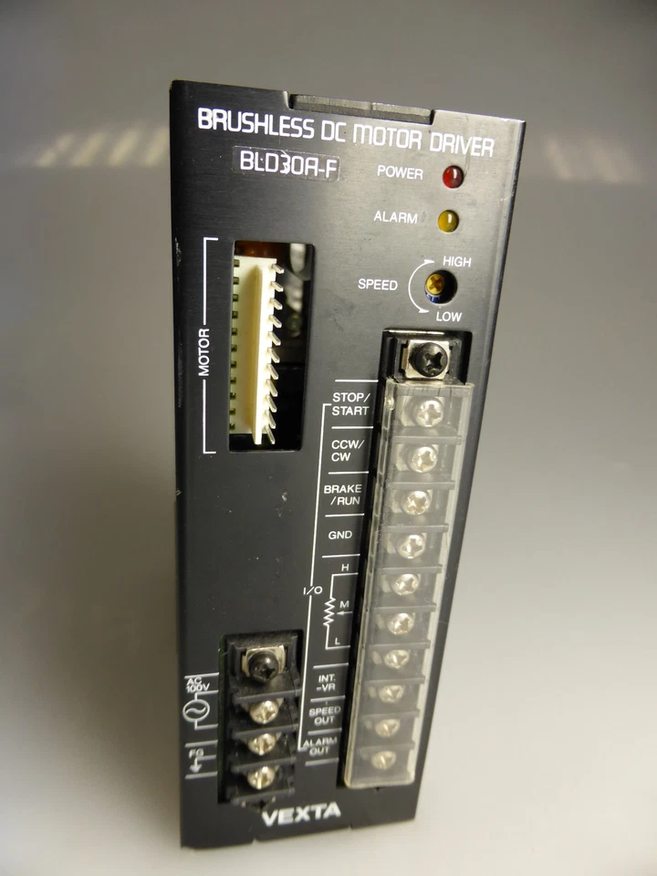 VEXTA Brushless Dc Motor Driver BLD30A-F - Image 2 of 4