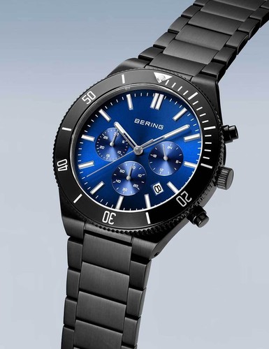 Bering 15043-727 Mens Watch Chronograph 43mm 10ATM - Picture 3 of 8