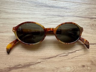 VINTAGE 1990'S TOMMY HILFIGER TORTOISESHELL OVAL SUNGLASSES 1017