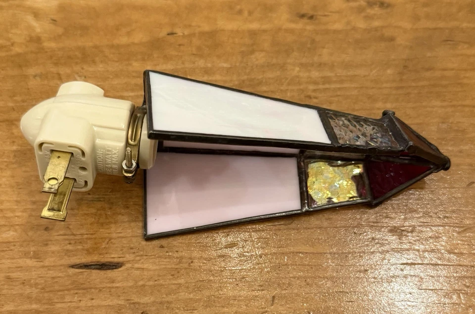 Vintage Stained Glass Lighthouse Night Light Nautical New England Coastal Lamp - Image 4 of 4