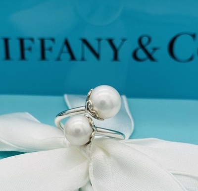 Tiffany & Co. Double Pearl Venezia Goldoni Bypass Ring Silver