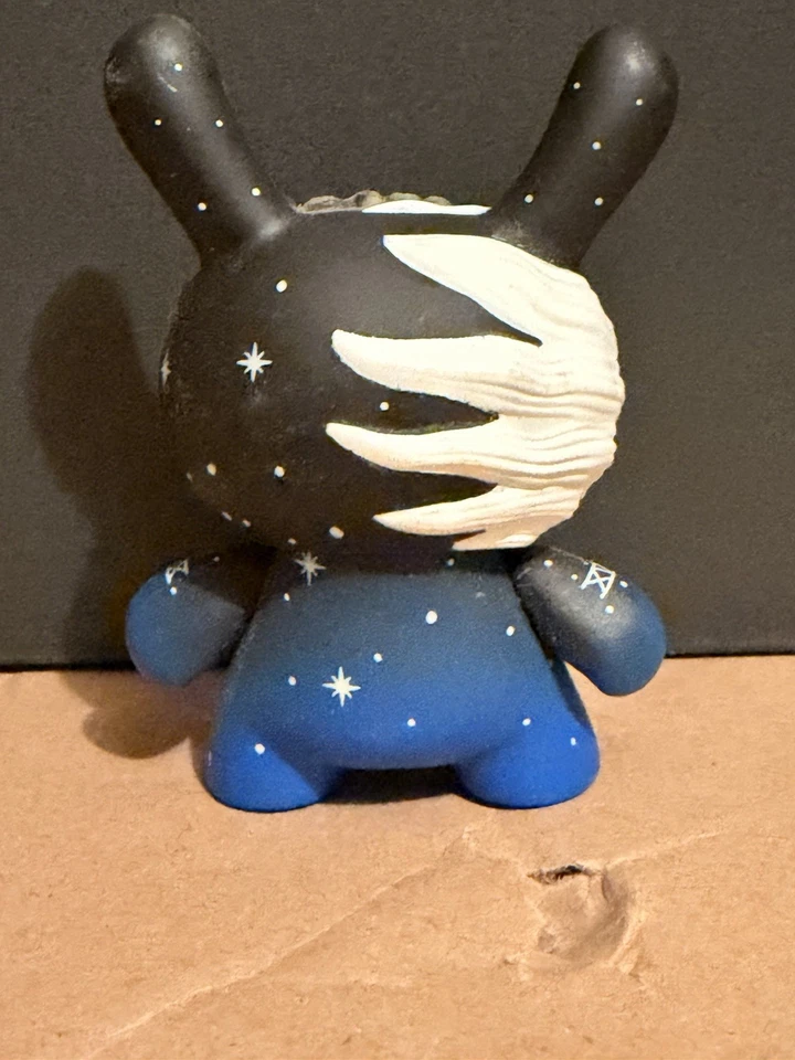 Виниловая фигурка Kidrobot Dunny Arcane Divination J*Ryu JRyu Sun & Moon 3/48 только - Изображение 2 из 3