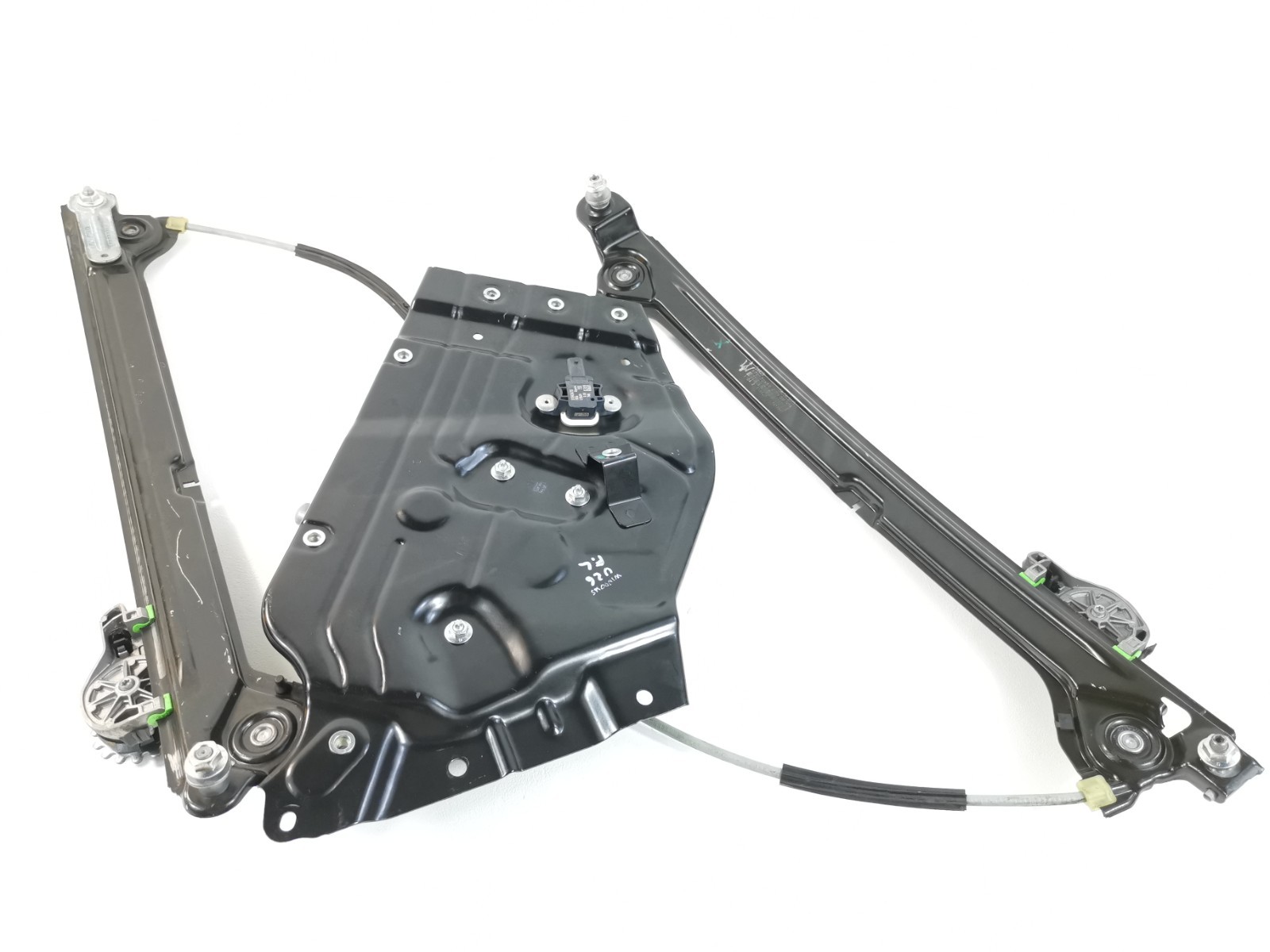Maserati Levante 2018 AWD 3.0 L Front Left Door Window Regulator With Motor OEM