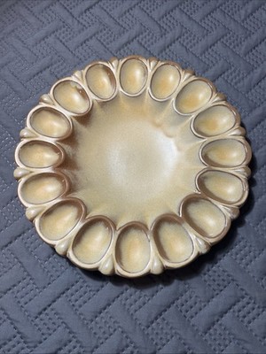 11.75  FRANKOMA #819 DEVILED EGG DISH PLAINSMAN DESERT GOLD PLATTER PLATE MINT!