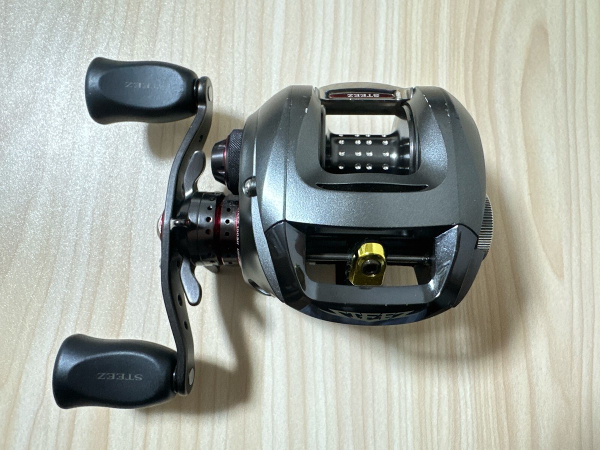 Daiwa Baitcasting Reel 09 STEEZ 100SH Right Gear Ratio 7.1:1 Daiwa Baitcasting Reel 09 STEEZ 100SH Right Gear Ratio 7.1:1