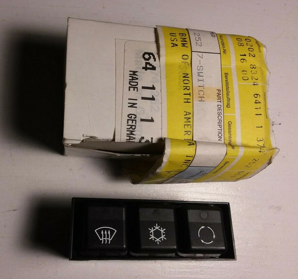 Switch, Auto A/C Control 64111374252  BMW  735iL, E32  Genuine OEM - Image 2 of 3