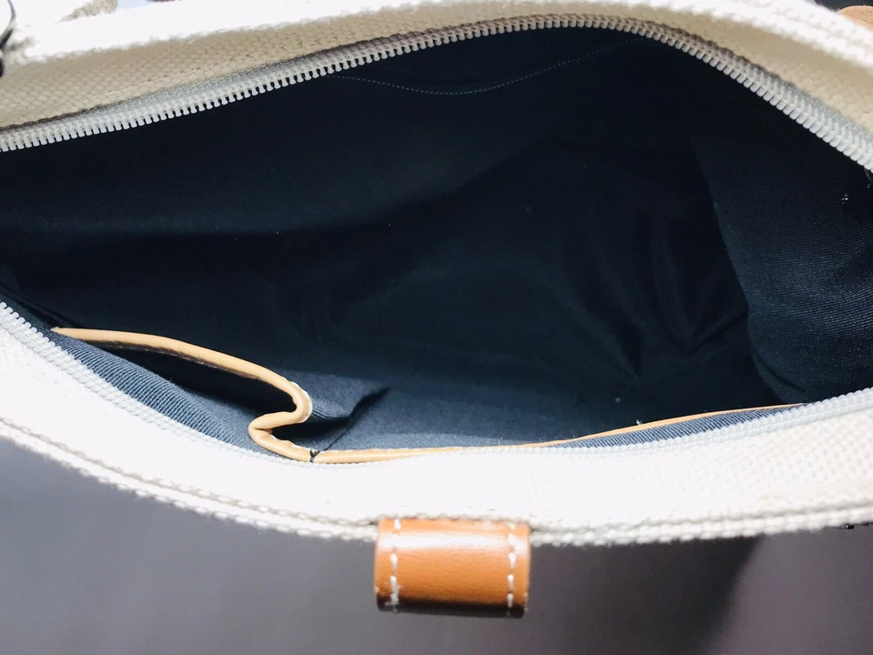 Bolsa Tote MAXX New York - Bege/Castanho - Vários Compartimentos Internos - Imagem 4 de 4