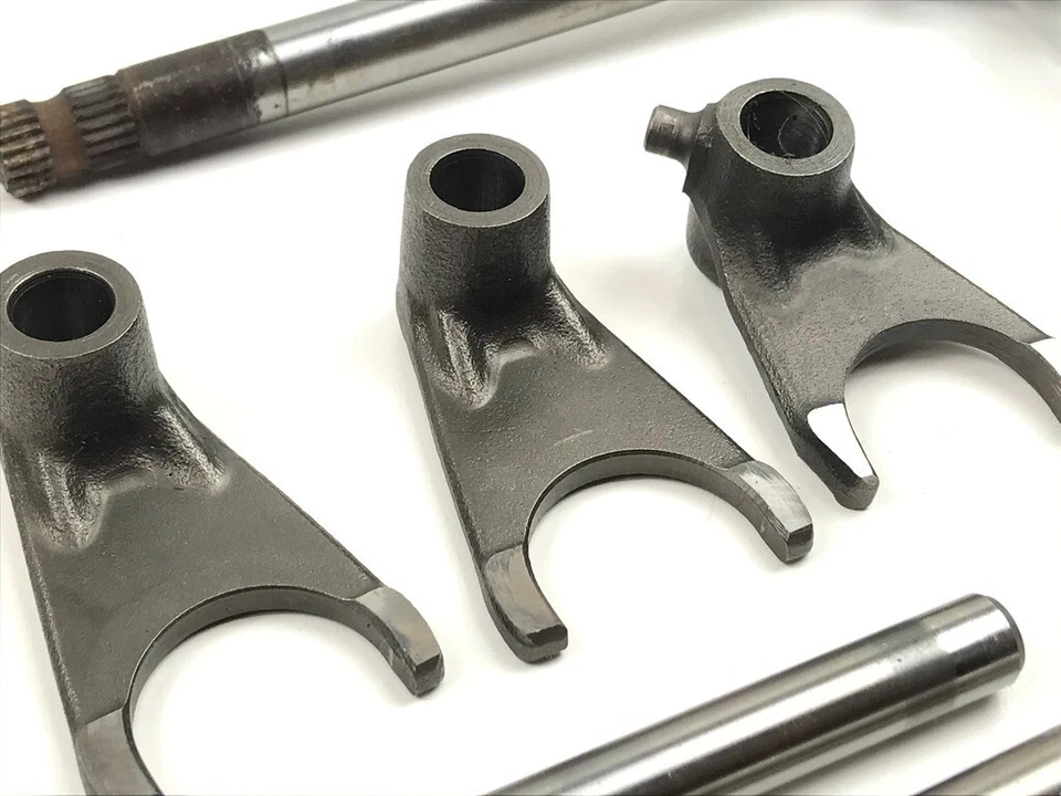 05 Suzuki DRZ125 DRZ 125 Engine Motor Transmission Shift Forks Drum Shaft 3-D - Image 4 of 4