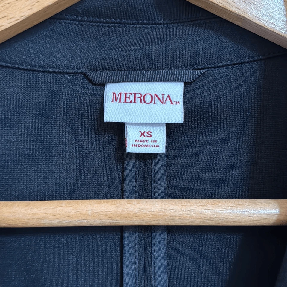 Chaqueta Blazer Merona Negra Tela Suave Mujer’s Extra Pequeña Foto 2 de 4