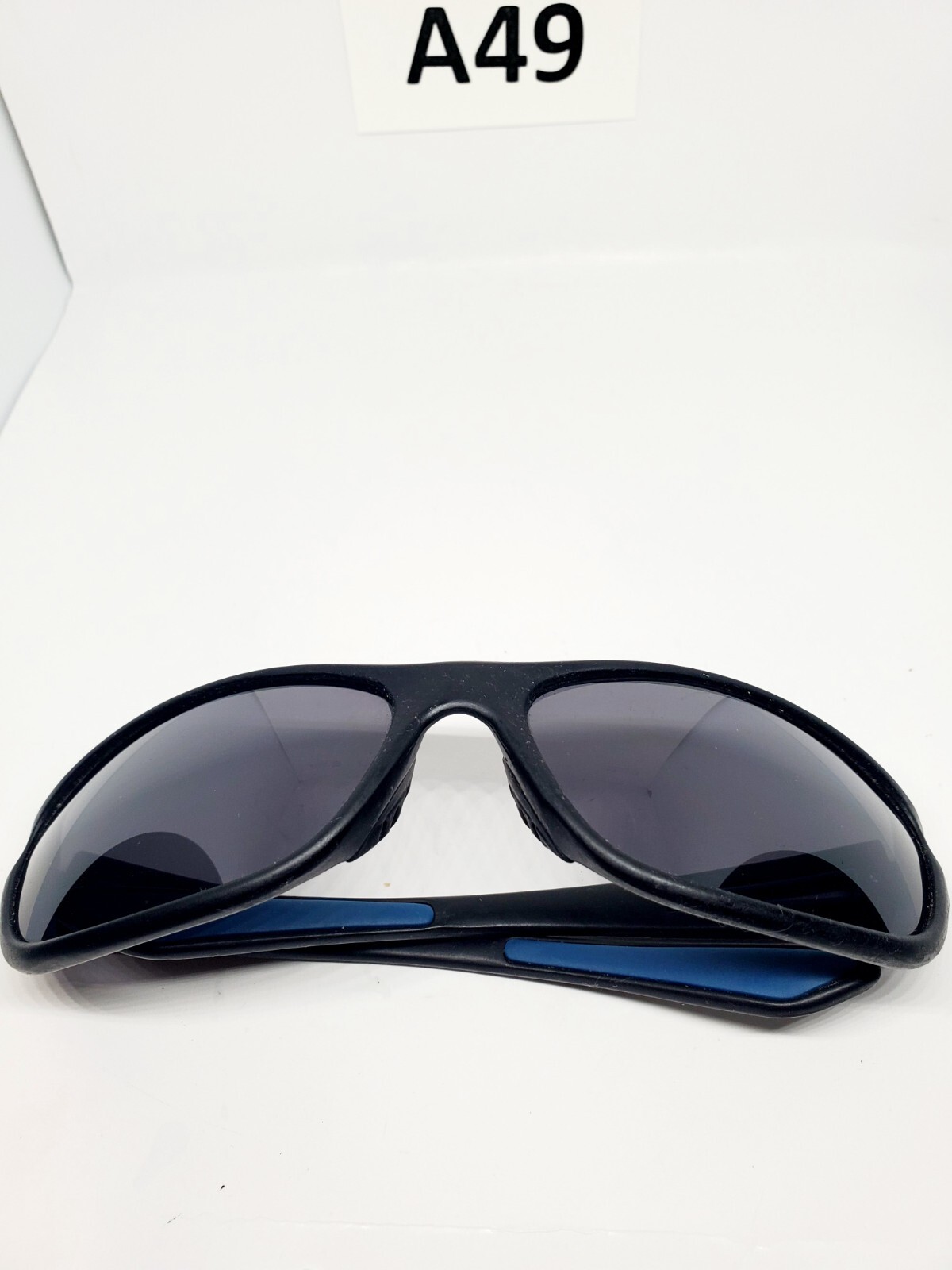 Foster Grant Sunglasses black - image 1