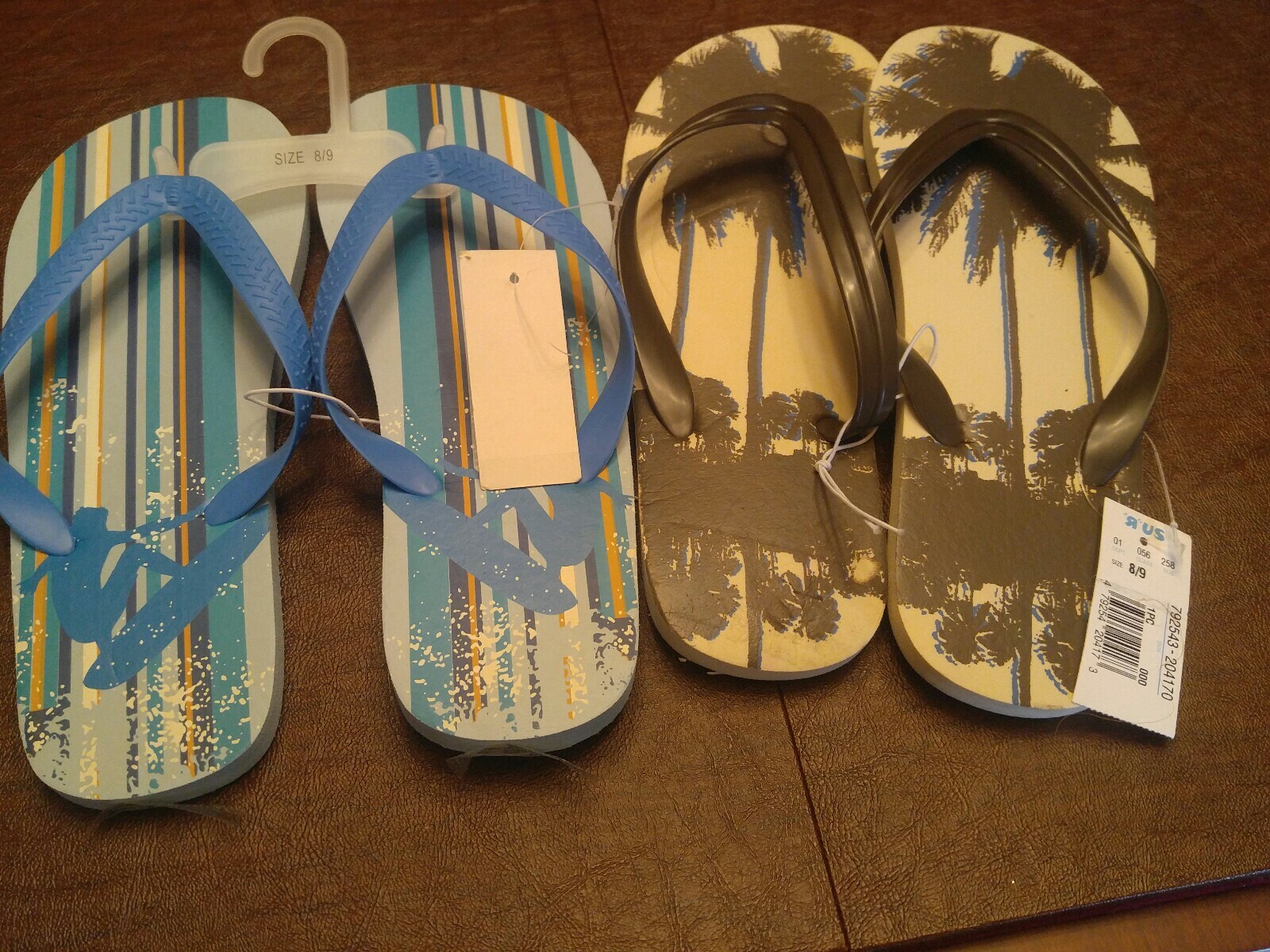 Nuovo Toys R Us Infradito Unisex Taglia 8 9 Palma Spiaggia Multi Striscia Lotto 2n