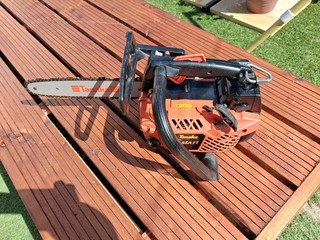 Tanaka TCS 3401S chainsaw made in Japan. 12" Bar Good condition.