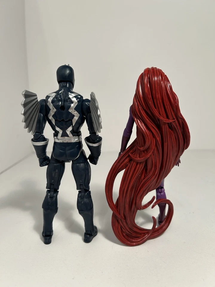 Figuras de acción exclusivas de Medusa de Black Bolt y Walgreens de Marvel Legends Foto 3 de 3
