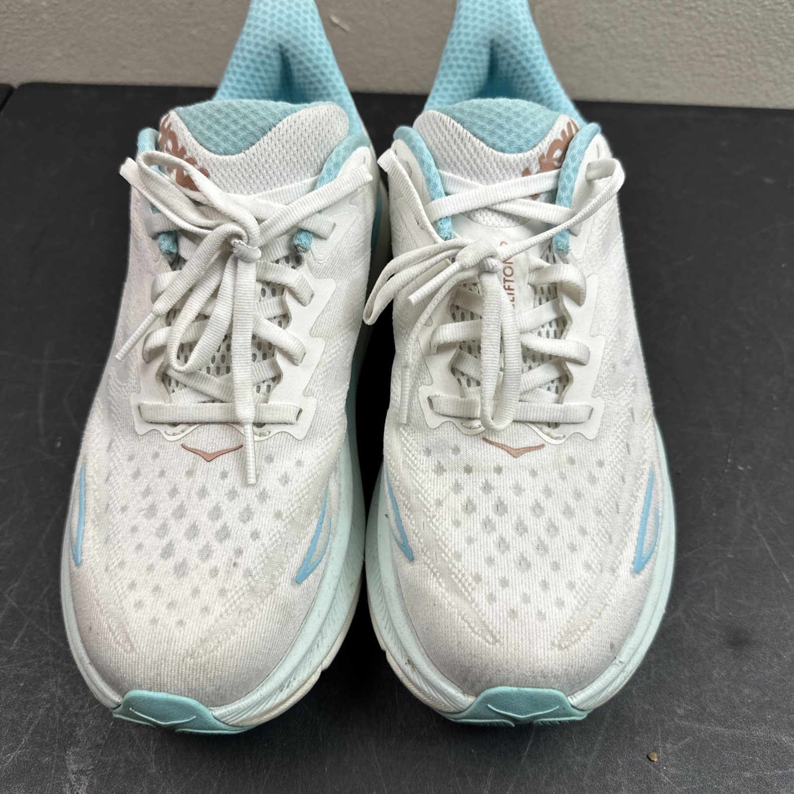 Size 8.5B Hoka One One Clifton 9 Frost Rose Gold W Griptech Training Athleisure thumbnail 2