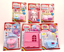 Sanrio Hello Kitty Sweets Paradise Dress-up Doll  Goods 6-Piece Set /New