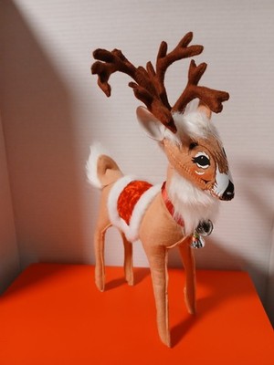 Annalee Dolls  Christmas  Reindeer With Jingle Bells Around His Neck 12 Inches 