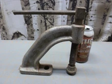 (1) Armstrong Table Clamp Milling Machine Hold Down 79-403