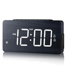  Wooden Digital Alarm Clock for Bedrooms， Loud Alarm for Heavy Sleepers, Dual 