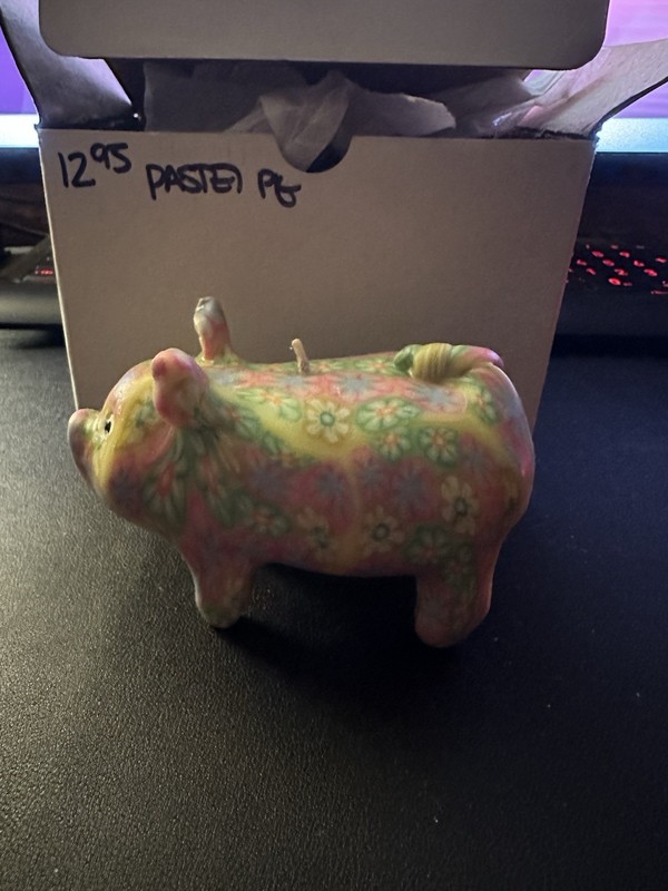 Pastel Pig Candle 
