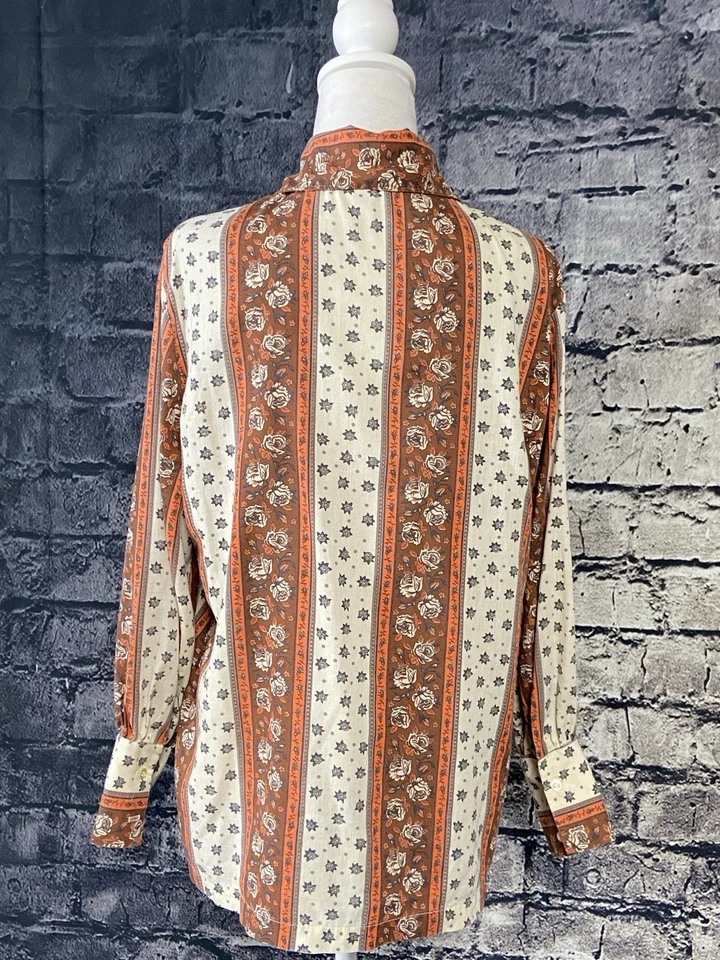 Cuello de daga pequeño vintage Landn Sea para mujer Western retro hippie boho años 70 EE. UU. Foto 2 de 4