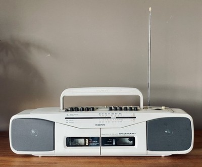 SONY CFS-W305S Vintage Boombox 1991, Radio, Doppel-Kassette, Equalizer, Kult