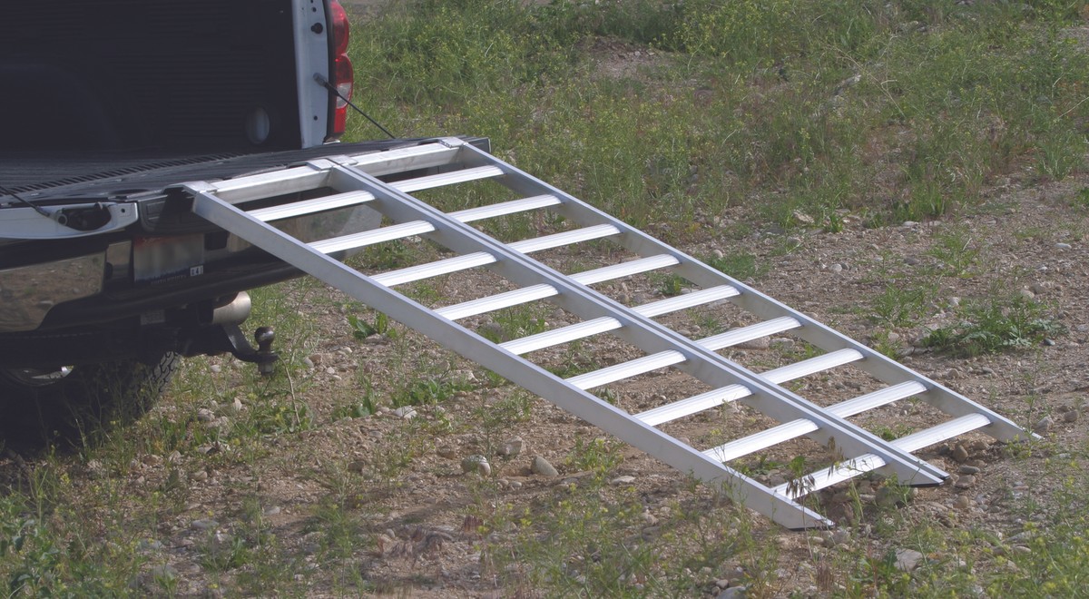 ymy。 Fly Racing Adjustable Folding Aluminum Garage ATV/UTV Ramp