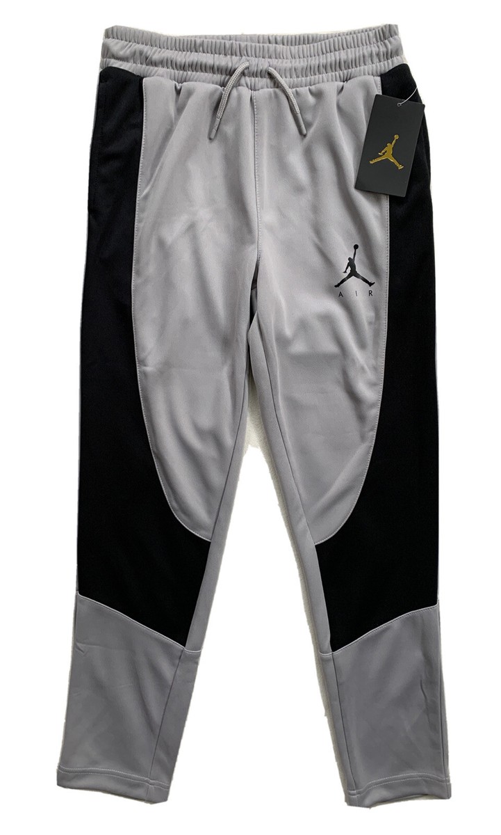 【ストリート好き必見】AIR Jordan Logo Sweat Pants NIKE AIR JORDAN Boys Athletic Pants Sweatpants Jumpman Gray