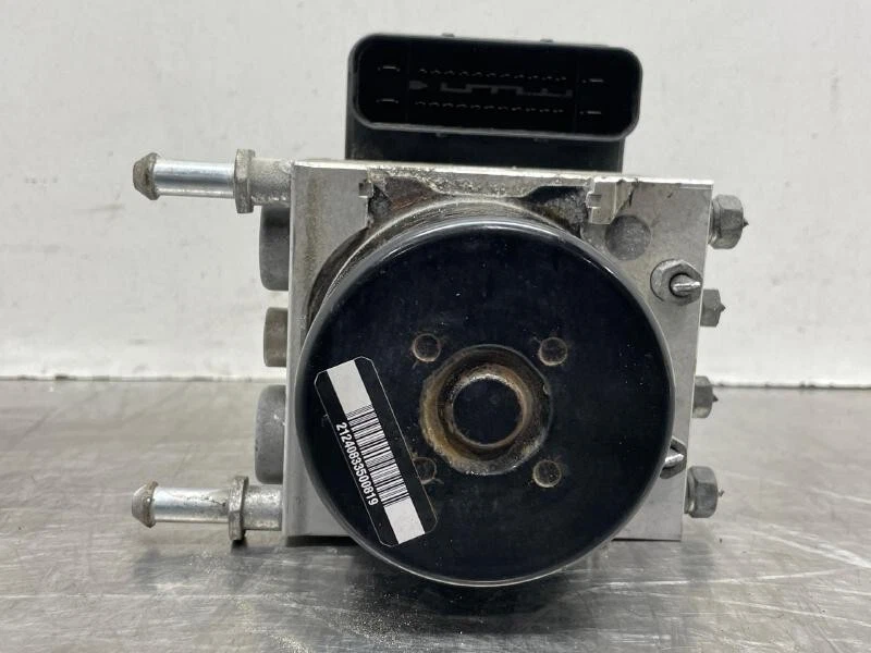 Conjunto de control de bomba de freno antibloqueo ABS Subaru Outback Legacy 2010-2011 OEM Foto 2 de 4