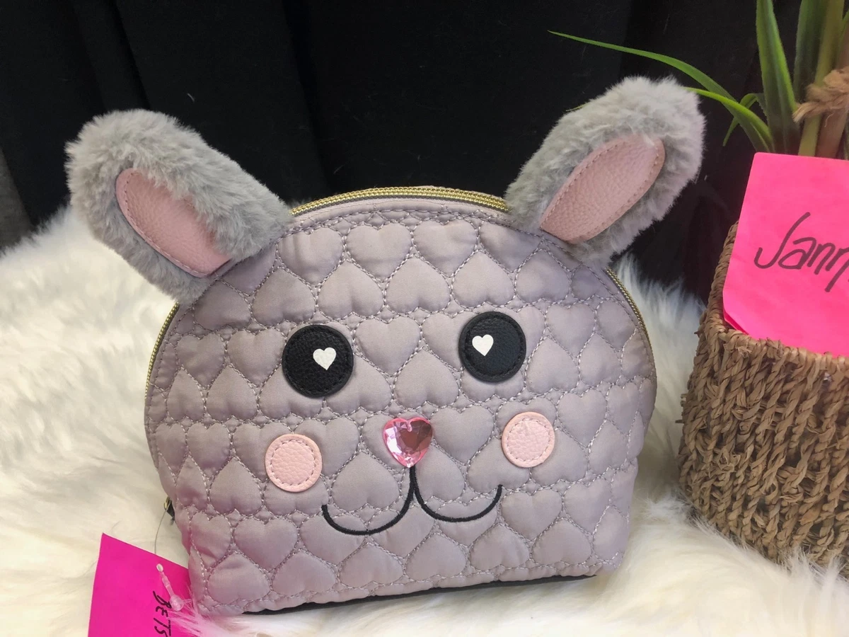NEW Betsey Johnson Grey Bunny Rabbit Kitsch Cosmetic Bag Quilted Heart BM18780